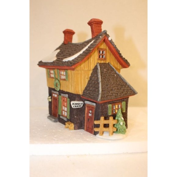Dept 56 New England Sleepy Hollow - Icabod Crane's Cottage - Picture 2 of 7
